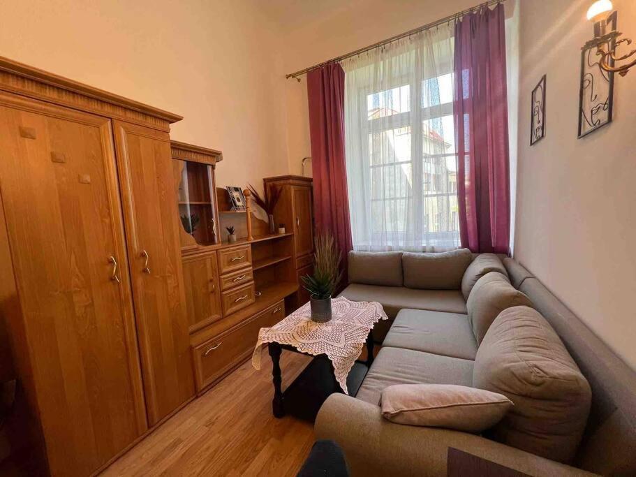 Grodzka / Apartment With Balcony Krasków Exterior foto