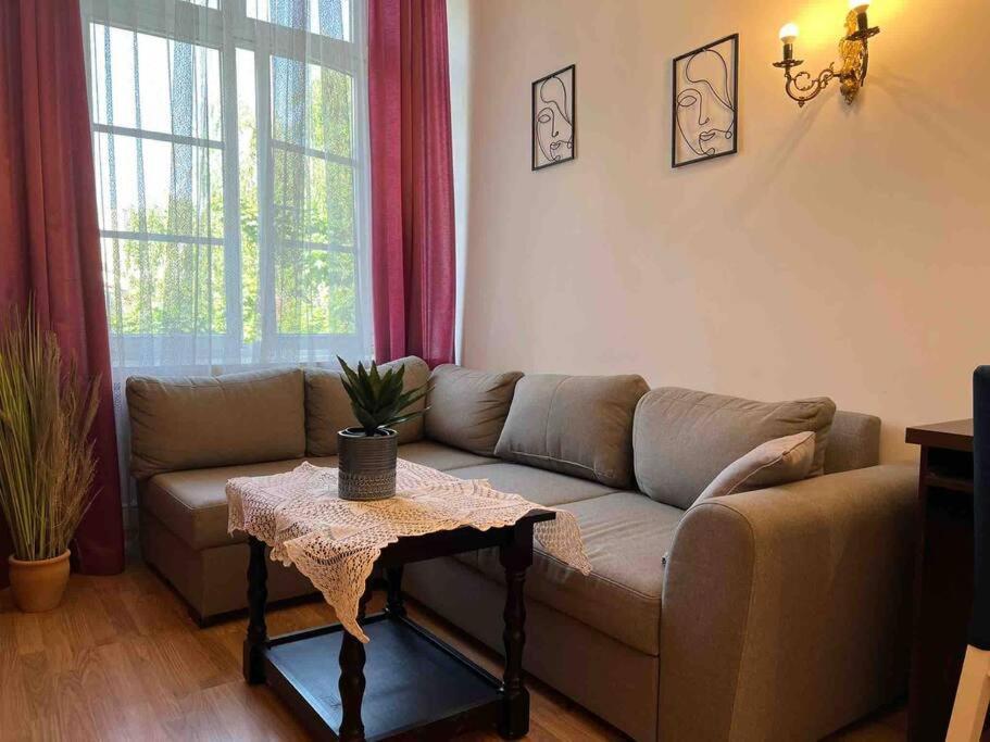 Grodzka / Apartment With Balcony Krasków Exterior foto